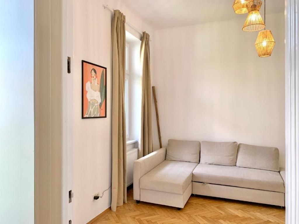 Appartamento & Modern With Balcony *