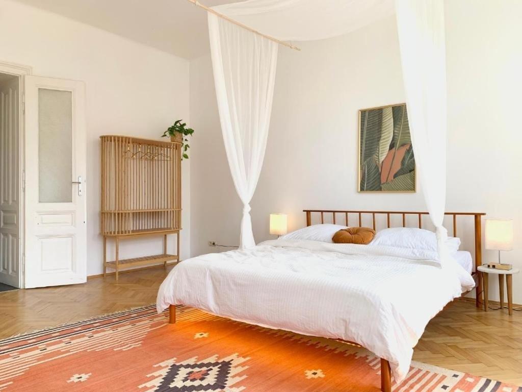 & Modern With Balcony Appartamento Vienna